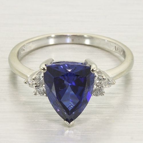 Edwardian 10K White Gold Trilliant Cut 2.62ctw Sapphire Diamond 