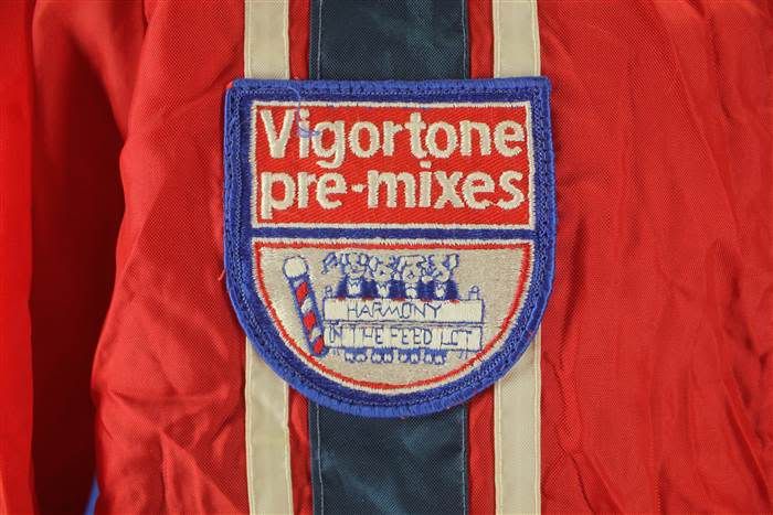Vtg Swingster Vigortone Pre Mixed Harmony In the Feed Red Racing 