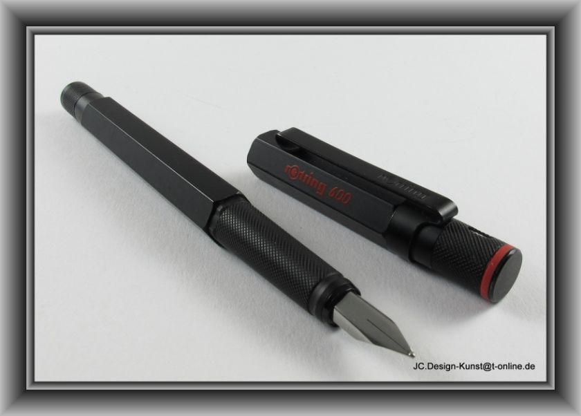 Rotring 600 Old Style black Fountain Pen, M Nib, used top condition 