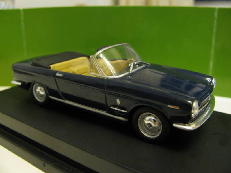 43 Fiat 2300 S Cabriolet (1962) diecast  