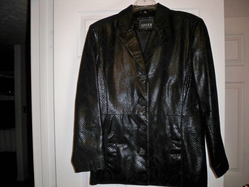 LADYS BLACK LEATHER JACKET ADLER COLLECTION SIZE MEDIUM  