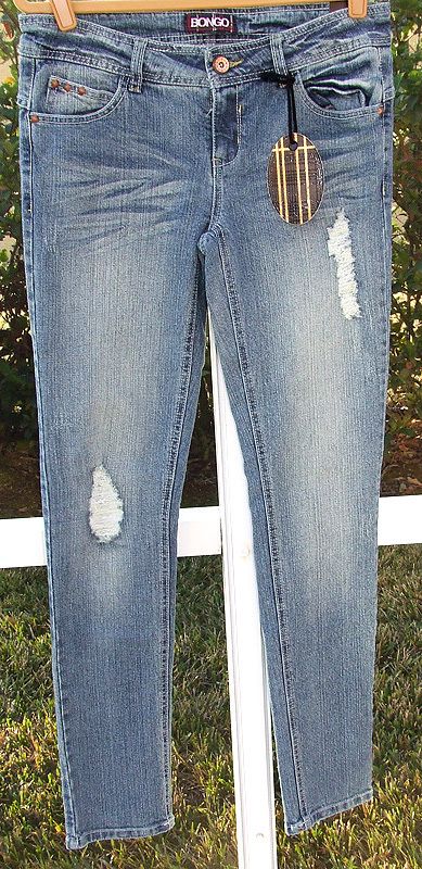 BONGO JEANS BLUE DESTROYED DENIM STUDDED ZIPPER LOW RISE SLIM SKINNY 