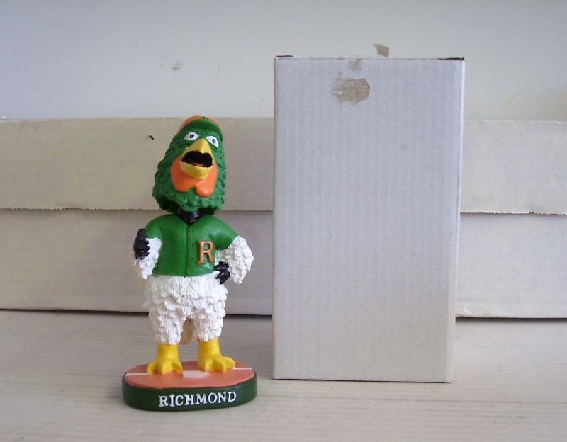 Richmond Roosters ~ Chicken Hawk Bobble Bobblehead SGA  