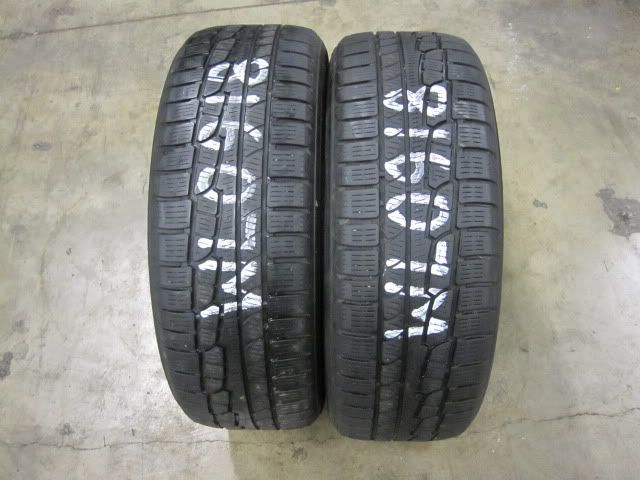 TWO NOKIAN WR SPORT UTILITY 235/60/17 TIRES (WL0918)  