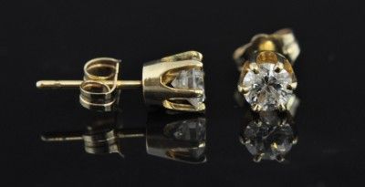 Estate 14K Gold Round Diamond Solitaire Stud Earrings G  