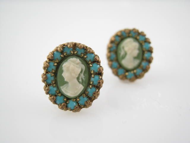 MICHAEL NEGRIN Green Cameo Earrings & Ring Set  