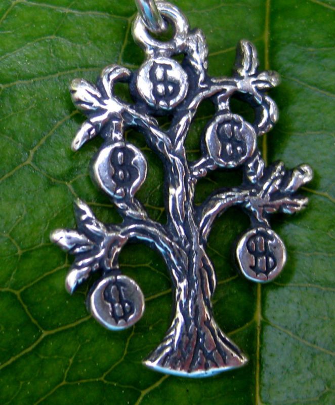 HAUNTED TRIPLE CAST SUPER POWERFUL MONEY TREE PENDANT  