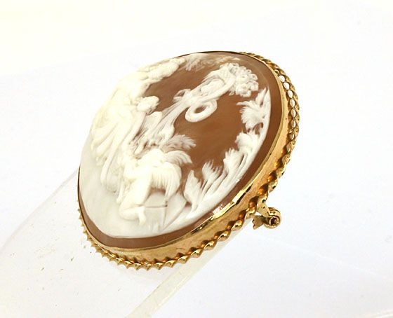 ANTIQUE 14K GOLD HAND CARVED SHELL WOMEN CHILDREN SCENE CAMEO PIN 