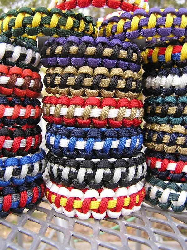 SURVIVAL BRACELET FOOTBALL TEAM COLORS  