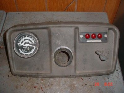 850 JOHN DEERE TRACTOR DASH HOUR METER & SWITCH PANEL JD 850  