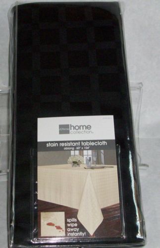 TABLECLOTH Black OBLONG 60 x 84 STAIN RESISTANT NEW  