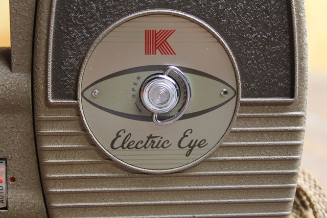 KEYSTONE KA 1 ELECTRIC EYE 8MM MOVIE CAMERA Thumbnail Image