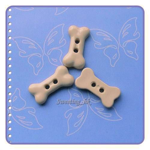 20 Dog Skull Bone Novelty Craft Doll Button Peach K45  