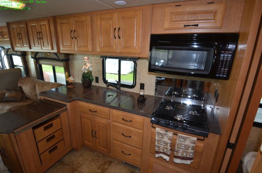 2009 COACHMEN SPORTSCOACH CROSSCOUNTRY 385DS CLASS A DIESEL MOTORHOME 