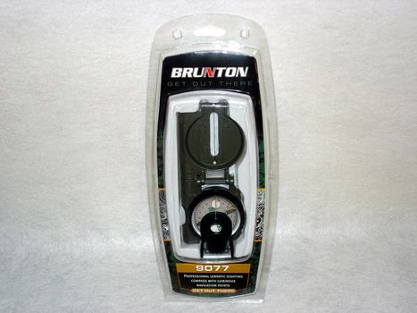 BRUNTON F 9077 LENSATIC MILITARY COMPASS NEW 080078005862  