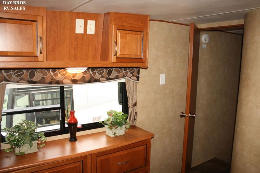 2012 HOLIDAY RAMBLER ALUMI LITE HERITAGE SERIES 30 RV 2012 HOLIDAY 