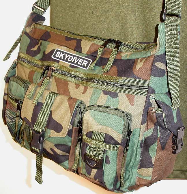 SKYDIVER Messenger Gear Bag Skydiving Rig Parachute 05C  