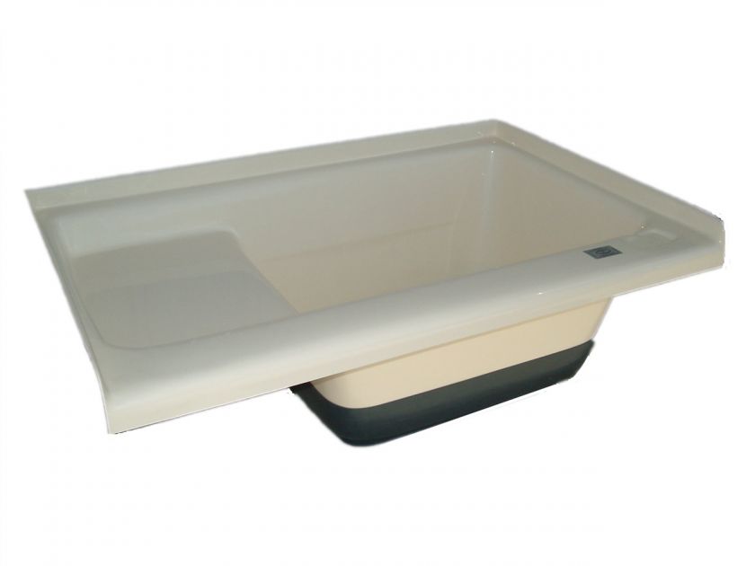 RV Bath Tub Sit In Step Bathtub Shower Pan   TU500RHPW 36 x 24 Polar 